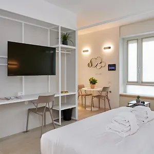 Apartment Gioia 55, Milan