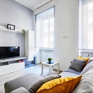 Apartment Centrale Elyon, Milan
